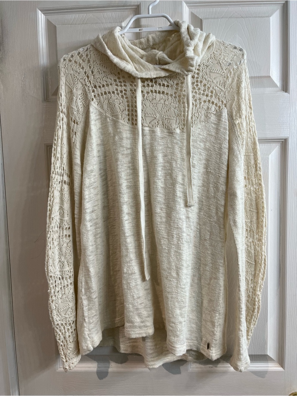 O’Neill Cream Crochet Lace Knit Hooded Sweater Boho Coastal Grandmacore size M